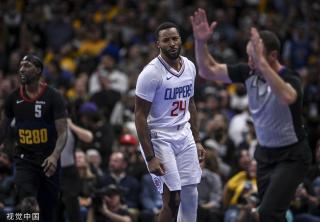 完成自己的 完成自己的